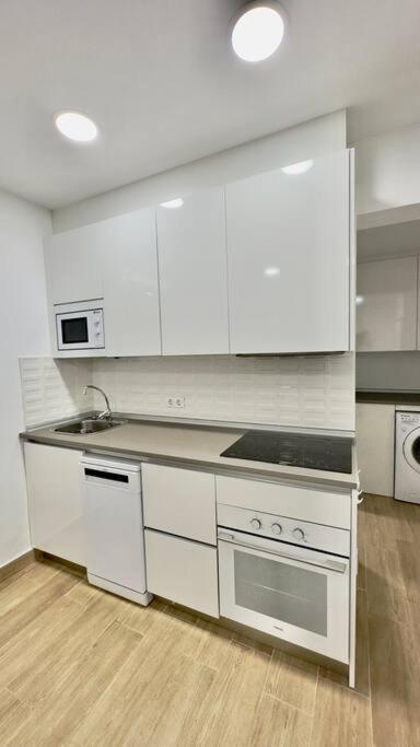 Rockside Residences Suites La Linea N3 La Línea de la Concepción Esterno foto